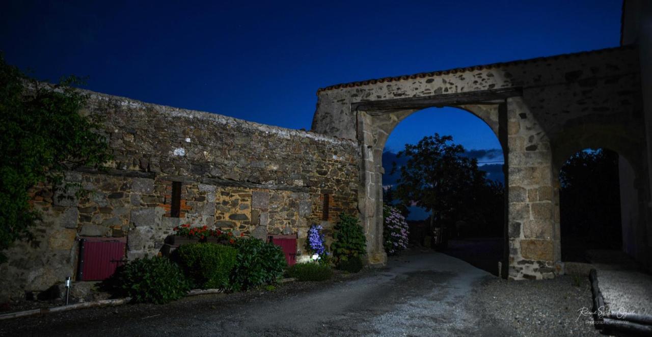 Domaine De La Courillere Panzió Le Boupère Kültér fotó