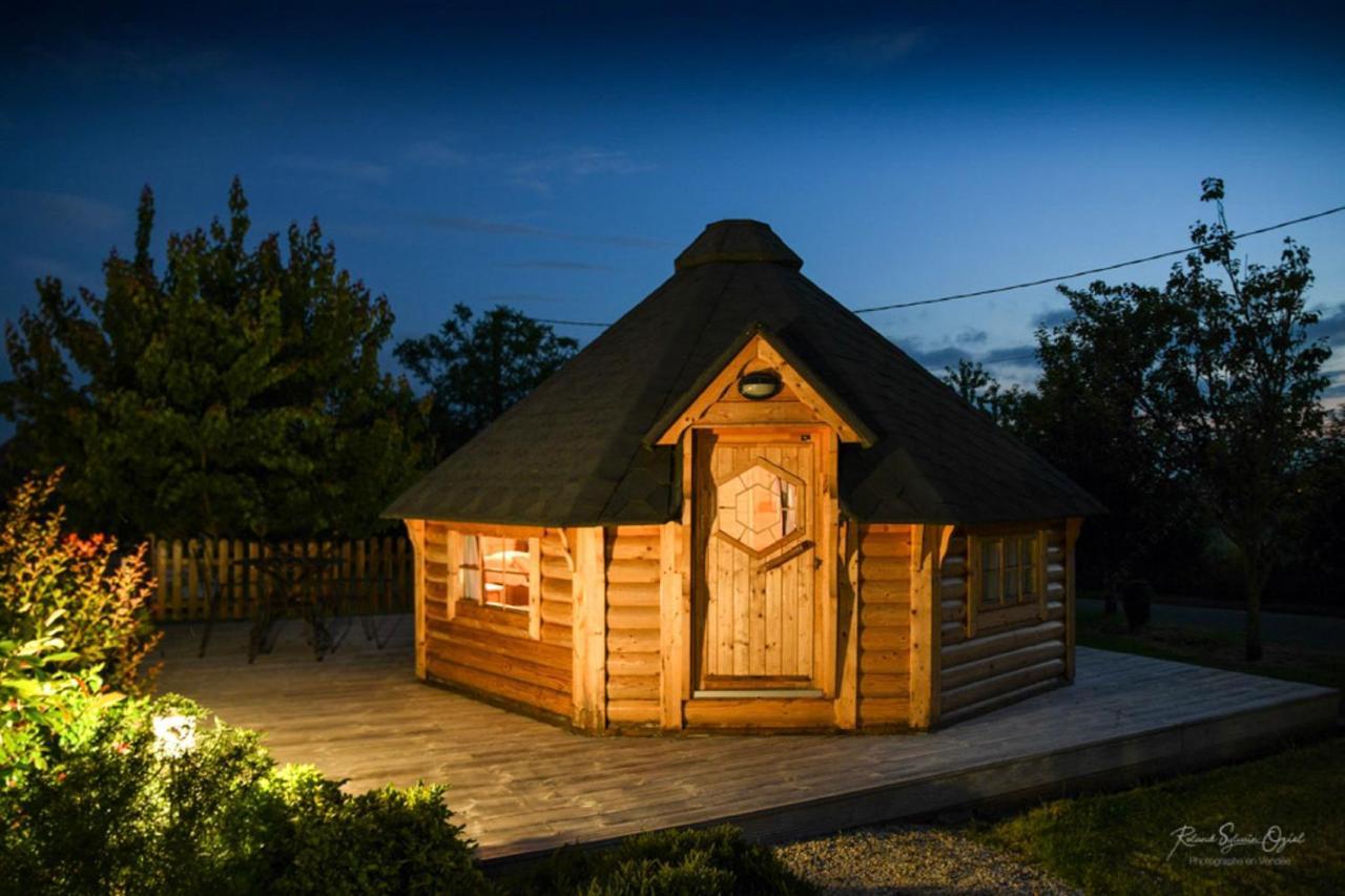 Domaine De La Courillere Panzió Le Boupère Kültér fotó