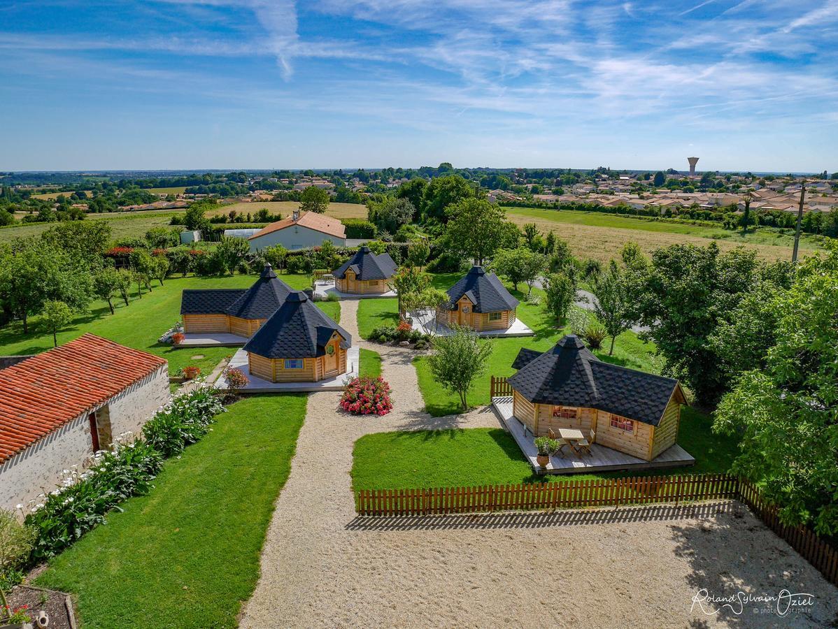 Domaine De La Courillere Panzió Le Boupère Kültér fotó
