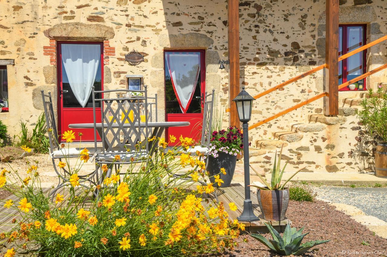 Domaine De La Courillere Panzió Le Boupère Kültér fotó